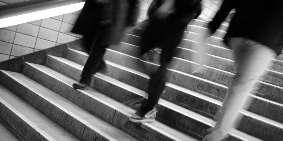 担保交易的网站ddos